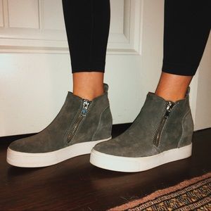 Gray Zipper Sneakers
